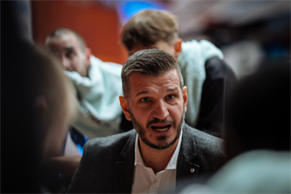 10. kolo TIPOS SBL: BC Prievidza - Inter Bratislava 81:83 (Vladimír Králik)	