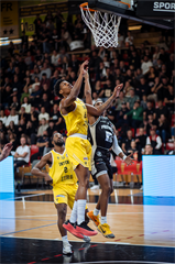 10. kolo TIPOS SBL: BC Prievidza - Inter Bratislava 81:83 (Vladimír Králik)	