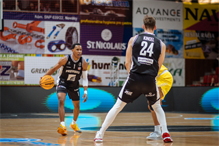 10. kolo TIPOS SBL: BC Prievidza - Inter Bratislava 81:83 (Vladimír Králik)	