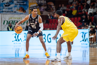 10. kolo TIPOS SBL: BC Prievidza - Inter Bratislava 81:83 (Vladimír Králik)	