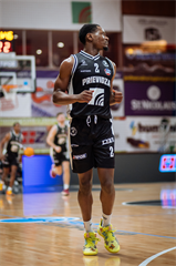 10. kolo TIPOS SBL: BC Prievidza - Inter Bratislava 81:83 (Vladimír Králik)	