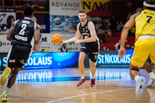10. kolo TIPOS SBL: BC Prievidza - Inter Bratislava 81:83 (Vladimír Králik)	
