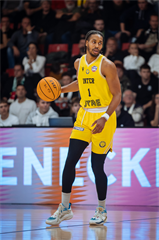 10. kolo TIPOS SBL: BC Prievidza - Inter Bratislava 81:83 (Vladimír Králik)	