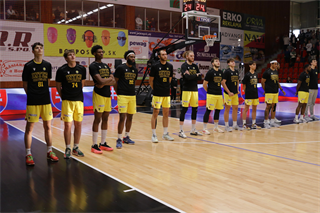 10. kolo TIPOS SBL: BC Prievidza - Inter Bratislava 81:83 (Ladislav Szibilla)