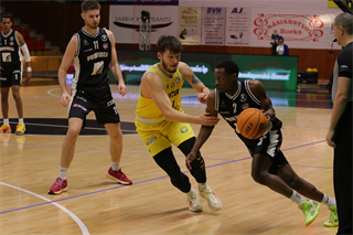 10. kolo TIPOS SBL: BC Prievidza - Inter Bratislava 81:83 (Ladislav Szibilla)