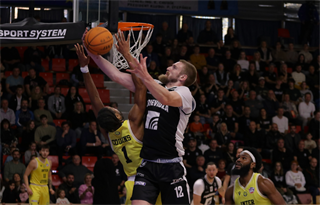 10. kolo TIPOS SBL: BC Prievidza - Inter Bratislava 81:83 (Ladislav Szibilla)