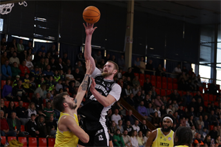 10. kolo TIPOS SBL: BC Prievidza - Inter Bratislava 81:83 (Ladislav Szibilla)