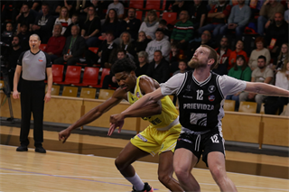10. kolo TIPOS SBL: BC Prievidza - Inter Bratislava 81:83 (Ladislav Szibilla)