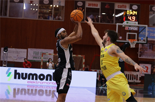10. kolo TIPOS SBL: BC Prievidza - Inter Bratislava 81:83 (Ladislav Szibilla)