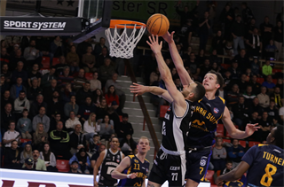 14. kolo TIPOS SBL: BC Prievidza - Iskra Svit 114:62 (Ladislav Szibilla)	