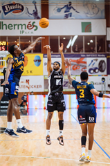14. kolo TIPOS SBL: BC Prievidza - Iskra Svit 114:62 (Vladimír Králik)
