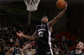 12. kolo TIPOS SBL: BC Prievidza - Patrioti Levice 72:77 (Ladislav Szibilla)	