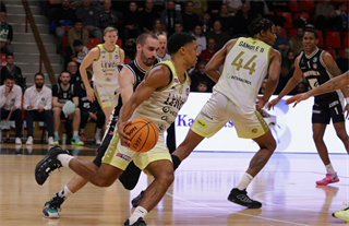12. kolo TIPOS SBL: BC Prievidza - Patrioti Levice 72:77 (Ladislav Szibilla)	