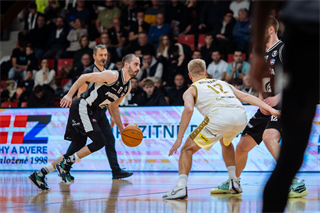 12. kolo TIPOS SBL: BC Prievidza - Patrioti Levice 72:77 (Vladimír Králik)	