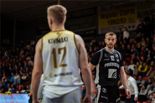 12. kolo TIPOS SBL: BC Prievidza - Patrioti Levice 72:77 (Vladimír Králik)	