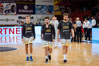 12. kolo TIPOS SBL: BC Prievidza - Patrioti Levice 72:77 (Vladimír Králik)	