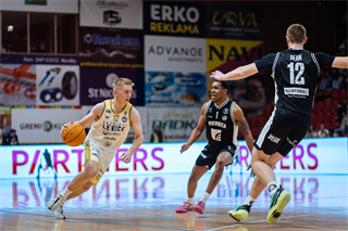 12. kolo TIPOS SBL: BC Prievidza - Patrioti Levice 72:77 (Vladimír Králik)	