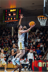 12. kolo TIPOS SBL: BC Prievidza - Patrioti Levice 72:77 (Vladimír Králik)	