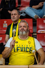 12. kolo TIPOS SBL: BC Prievidza - Patrioti Levice 72:77 (Vladimír Králik)	