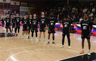 16. kolo TIPOS SBL: BC Prievidza - BC Komárno 104:102 (Ladislav Szibilla)