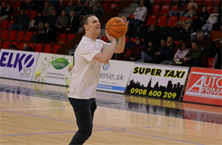16. kolo TIPOS SBL: BC Prievidza - BC Komárno 104:102 (Ladislav Szibilla)