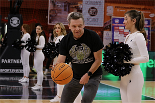 16. kolo TIPOS SBL: BC Prievidza - BC Komárno 104:102 (Ladislav Szibilla)