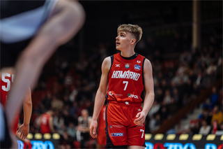16. kolo TIPOS SBL: BC Prievidza - BC Komárno 104:102 (Vladimír Králik)