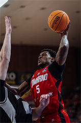 16. kolo TIPOS SBL: BC Prievidza - BC Komárno 104:102 (Vladimír Králik)