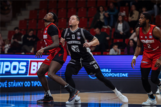 16. kolo TIPOS SBL: BC Prievidza - BC Komárno 104:102 (Vladimír Králik)