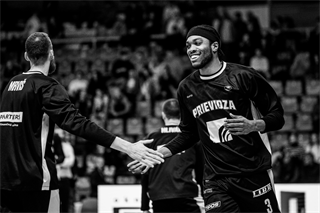 2. kolo Tipos SBL: BC Prievidza - Spišskí Rytieri 89:79 (Vladimír Králik)