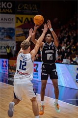 2. kolo Tipos SBL: BC Prievidza - Spišskí Rytieri 89:79 (Vladimír Králik)