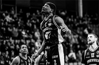 2. kolo Tipos SBL: BC Prievidza - Spišskí Rytieri 89:79 (Vladimír Králik)