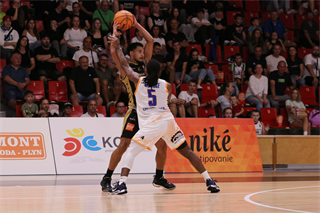 1. Kolo Niké SBL: BC Prievidza - BKM Lučenec 78:58 (foto: Ladislav Szibilla)	