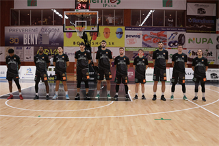 5. Kolo Niké SBL: BC Prievidza - MBK Handlová 65:82 (foto: Ladislav Szibilla)