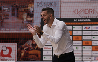 5. Kolo Niké SBL: BC Prievidza - MBK Handlová 65:82 (foto: Ladislav Szibilla)