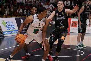 5. Kolo Niké SBL: BC Prievidza - MBK Handlová 65:82 (foto: Ladislav Szibilla)