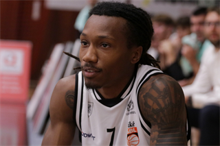 5. Kolo Niké SBL: BC Prievidza - MBK Handlová 65:82 (foto: Ladislav Szibilla)