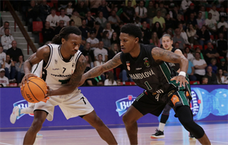 5. Kolo Niké SBL: BC Prievidza - MBK Handlová 65:82 (foto: Ladislav Szibilla)