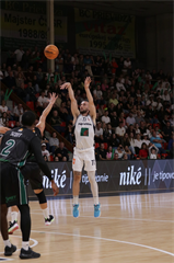5. Kolo Niké SBL: BC Prievidza - MBK Handlová 65:82 (foto: Ladislav Szibilla)