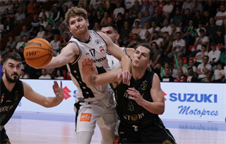 5. Kolo Niké SBL: BC Prievidza - MBK Handlová 65:82 (foto: Ladislav Szibilla)