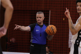 5. Kolo Niké SBL: BC Prievidza - MBK Handlová 65:82 (foto: Ladislav Szibilla)