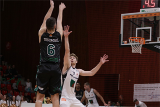 5. Kolo Niké SBL: BC Prievidza - MBK Handlová 65:82 (foto: Ladislav Szibilla)