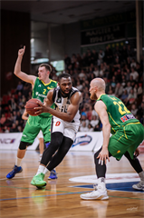 BC Prievidza -BK Levickí Patrioti 68:62  (foto: Vladimír Králik)