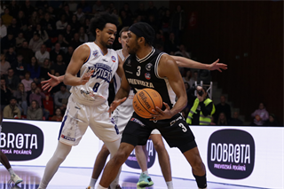 20. kolo Tipos SBL: BC Prievidza - Spišskí Rytieri 94:61 (Ladislav Szibilla)