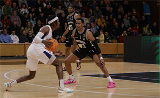 20. kolo Tipos SBL: BC Prievidza - Spišskí Rytieri 94:61 (Ladislav Szibilla)