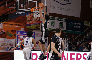 20. kolo Tipos SBL: BC Prievidza - Spišskí Rytieri 94:61 (Ladislav Szibilla)