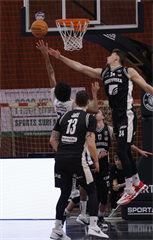 20. kolo Tipos SBL: BC Prievidza - Spišskí Rytieri 94:61 (Ladislav Szibilla)