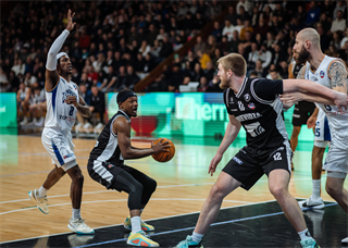 20. kolo Tipos SBL: BC Prievidza - Spišskí Rytieri 94:61 (Vladimír Králik)
