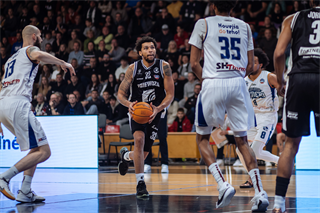 20. kolo Tipos SBL: BC Prievidza - Spišskí Rytieri 94:61 (Vladimír Králik)