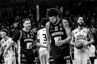20. kolo Tipos SBL: BC Prievidza - Spišskí Rytieri 94:61 (Vladimír Králik)
